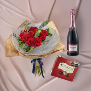 ARREGLO FLORAL POEMA DE AMOR RICCADONA RUBY TRUFAS HELENA